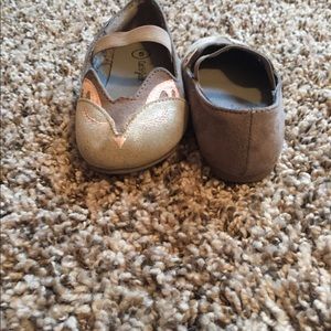 Cat and jack size 5 flats kids